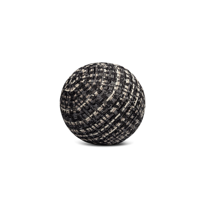 Channel Noir | 12"Round
