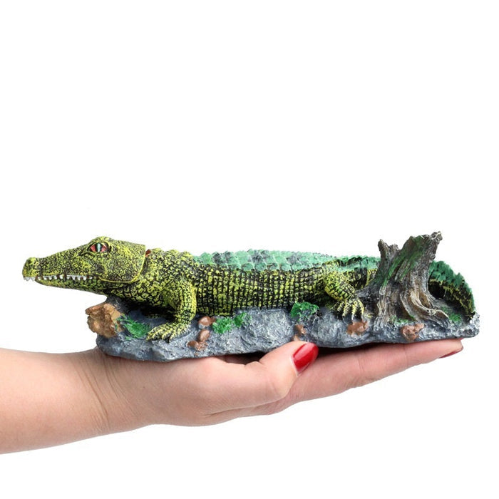 Dealonlinenz crocodile fish tank decoration, realistic aquarium ornament for freshwater or saltwater tanks.