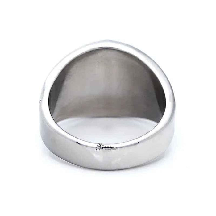 Stainless steel men's ring by Glitters featuring a gold star symbol, sleek design with polished finish.