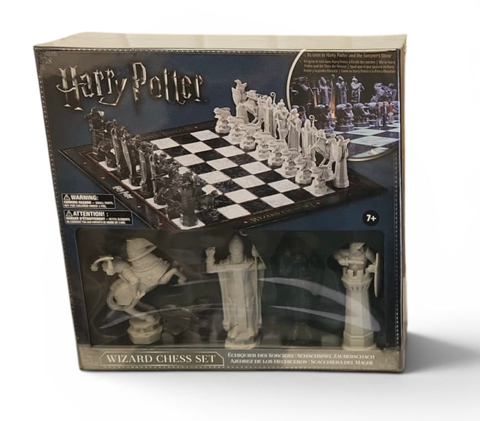 Harry Potter Wizard Chess Set