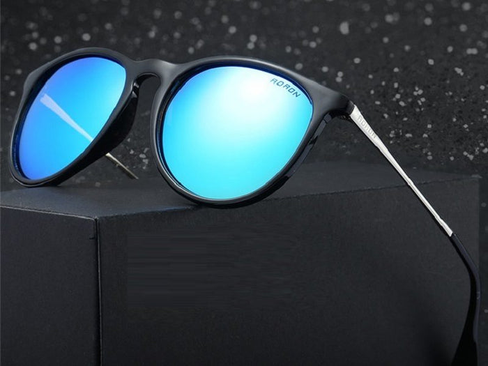 Dealonlinenz HD polarized sunglasses with anti-blue ray hydrophobic lenses, featuring a sleek frame and dark tinted lenses.