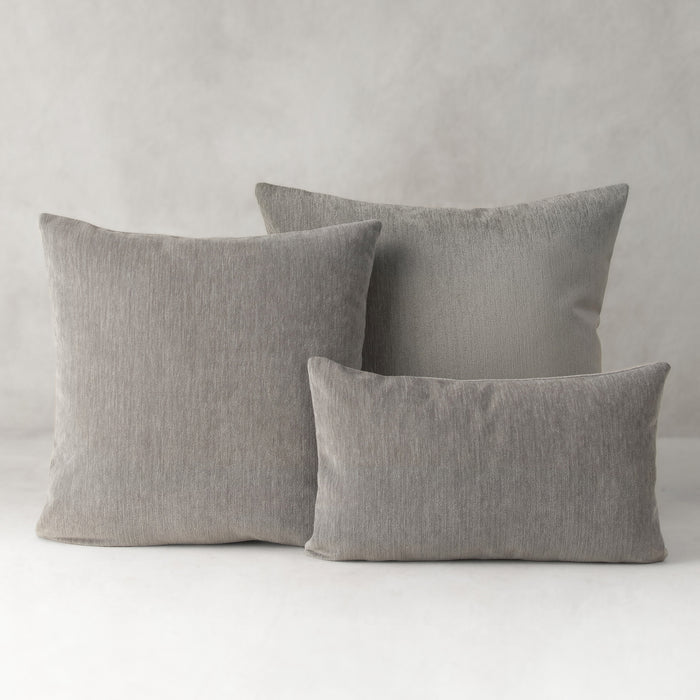 Luxe Velour Pewter | 22"x22"