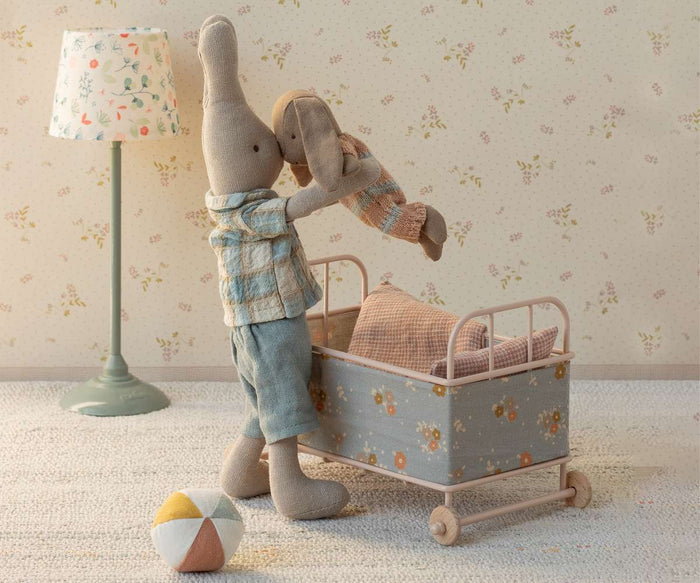 Maileg Cot Bed Cradle Baby Bunny & Teddy Size FW25 NEW ARRIVAL