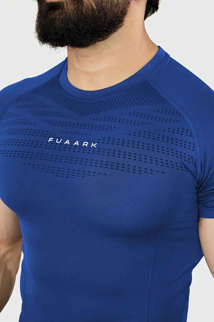 Blue Fuaark Nz Power Seamless T-shirt, showing a close-up of the fitted, comfortable athletic T-shirt fabric.