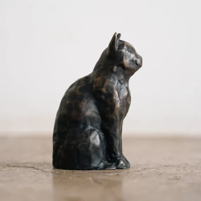 RBM CAT ON MEMORIAL POST - FIGURINE ONLY
