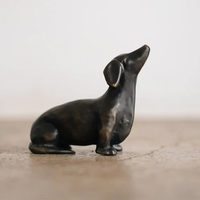 RBM NEPTUNE DOG MEMORIAL ON POST - FIGURINE ONLY