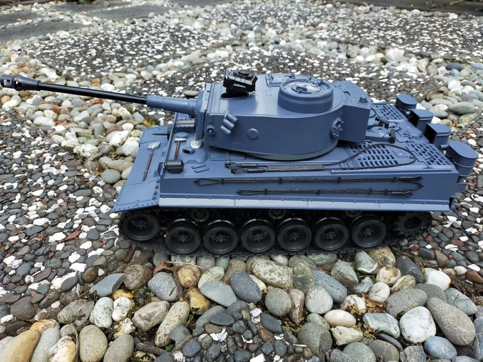 Remote control Germany Tiger battle tank in 1:18 scale with 2.4G control, detailed design, and realistic military features.