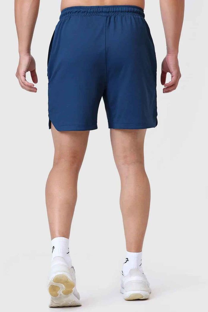 Fuaark Nz Rush Shorts in vibrant teal color, casual shorts with a comfortable fit, suitable for active or everyday wear.