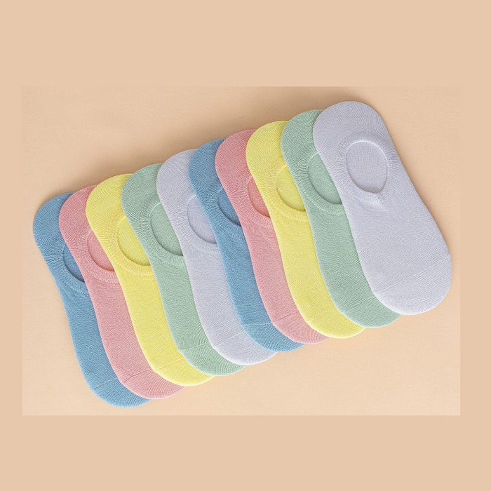 Pair of women's no-show invisible liner socks from dealonline.co.nz, low cut design with silicone grips, 12 pairs included.